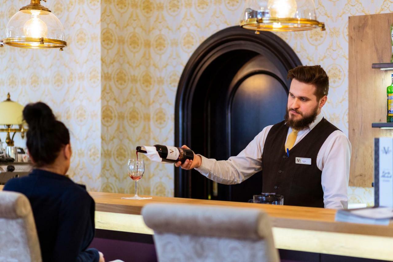 Hotel Victoria Bolszewo Dış mekan fotoğraf