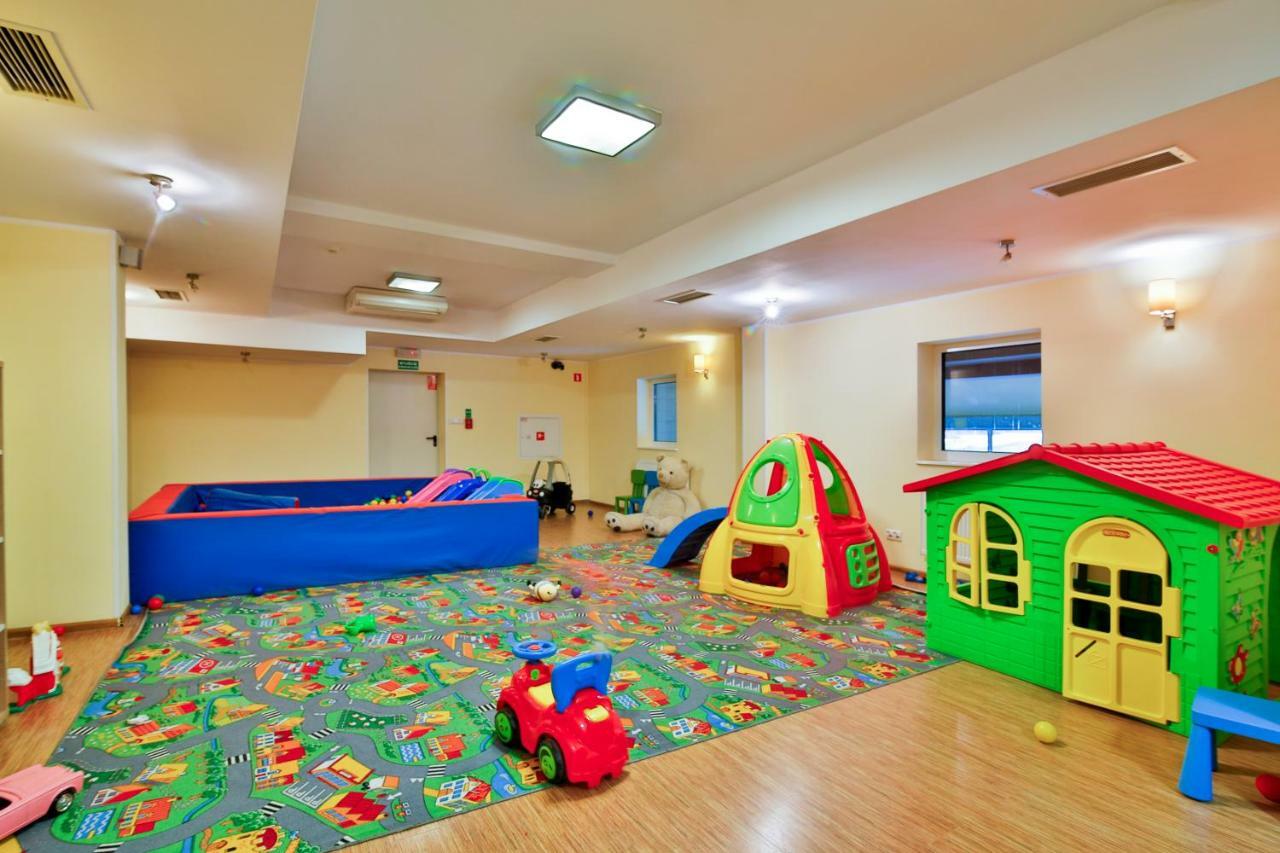 Hotel Victoria Bolszewo Dış mekan fotoğraf