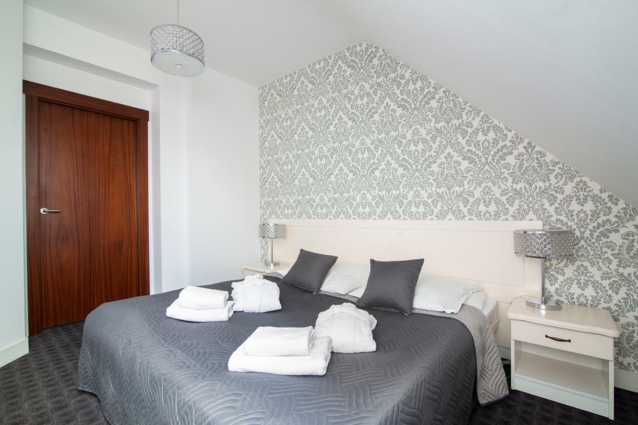 Hotel Victoria Bolszewo Dış mekan fotoğraf